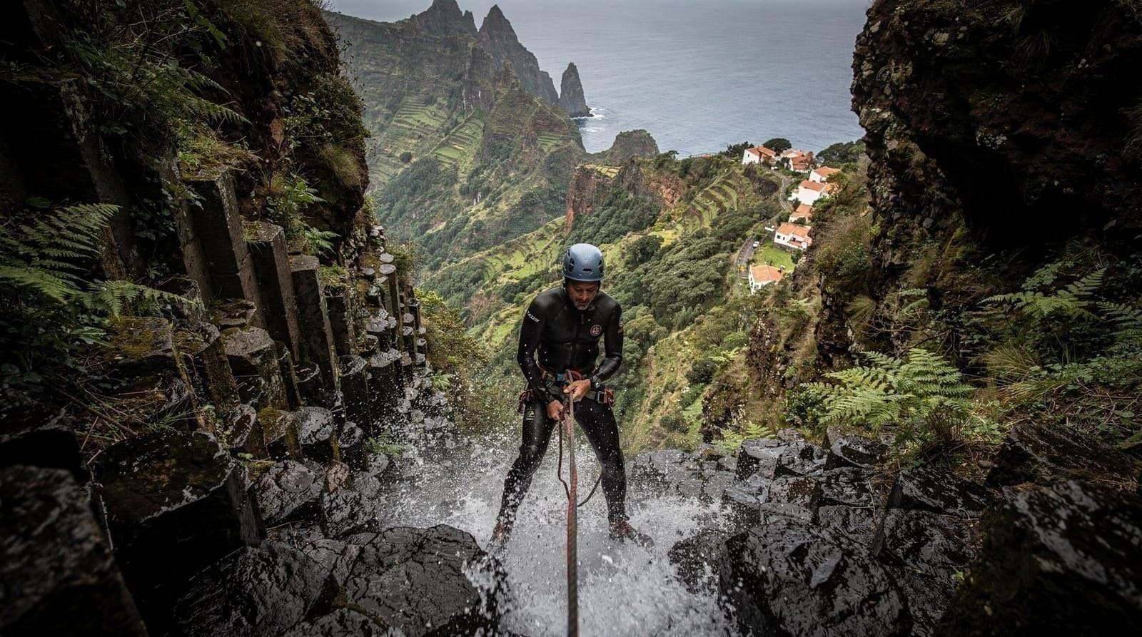Canyoning