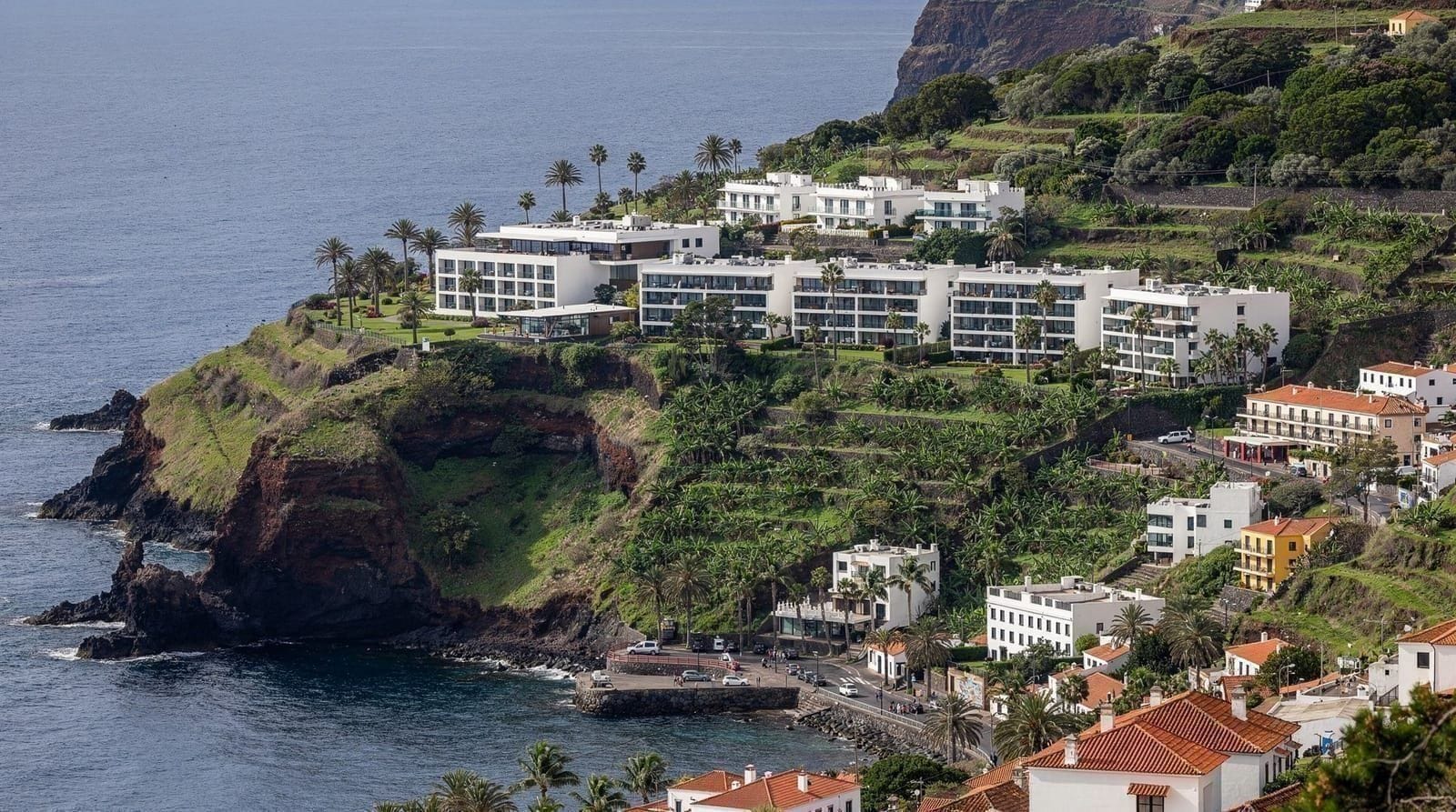 Caniço: Madeira's Diving Coast Base