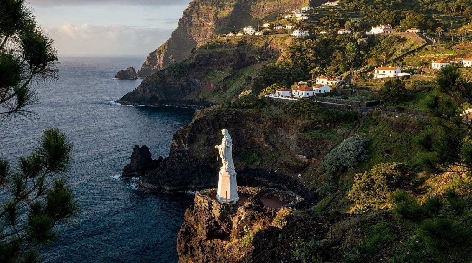 Garajau: Madeira's Marine Reserve and Cristo Rei