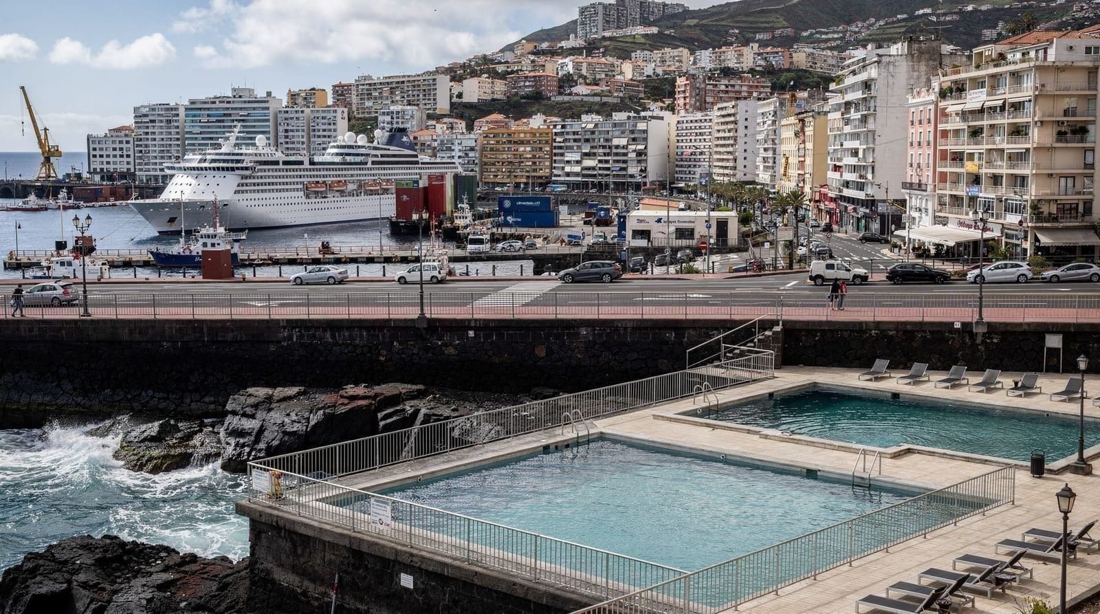 The Lido & Praia Formosa