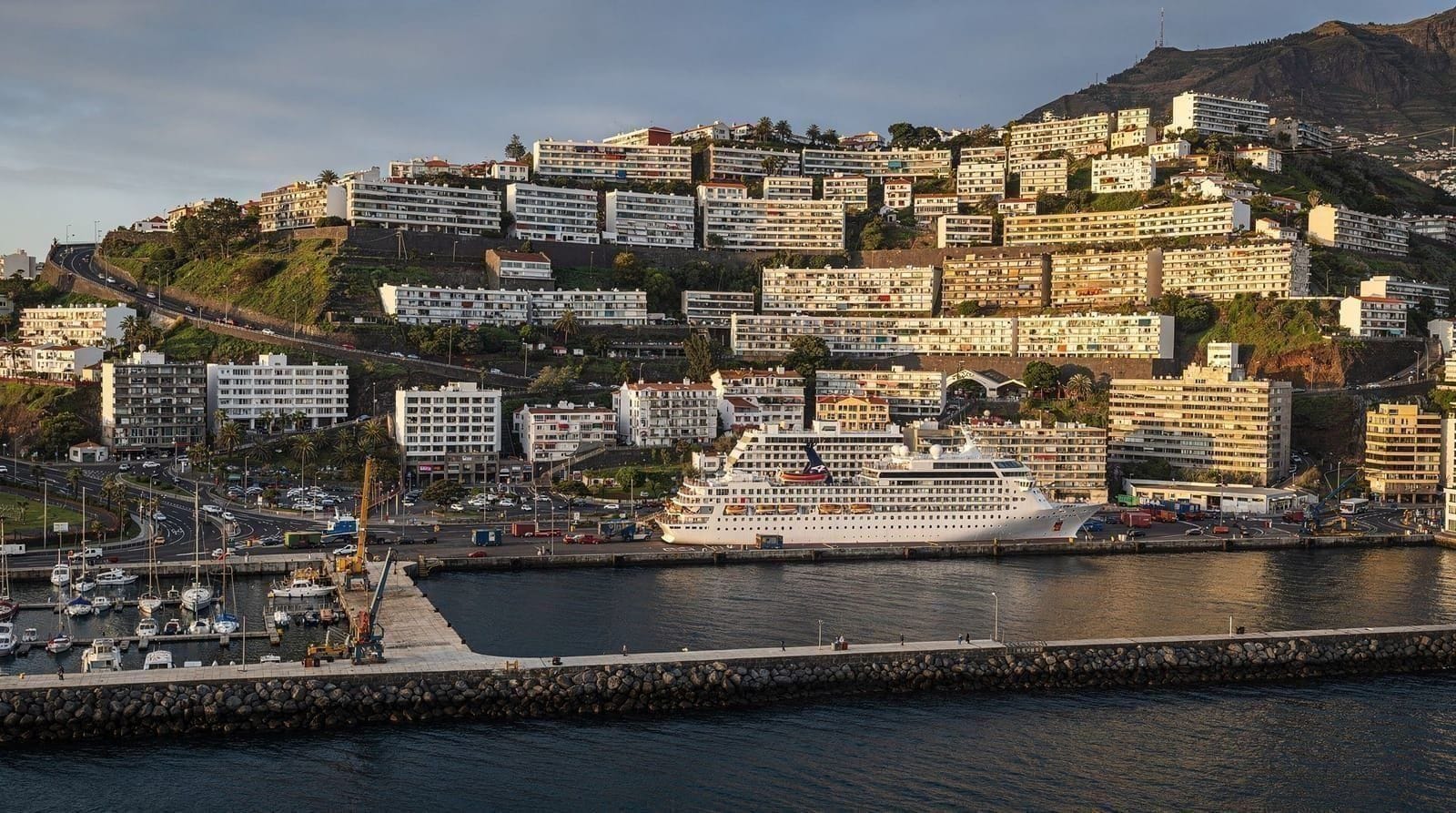 Funchal in One Day: A Realistic Itinerary