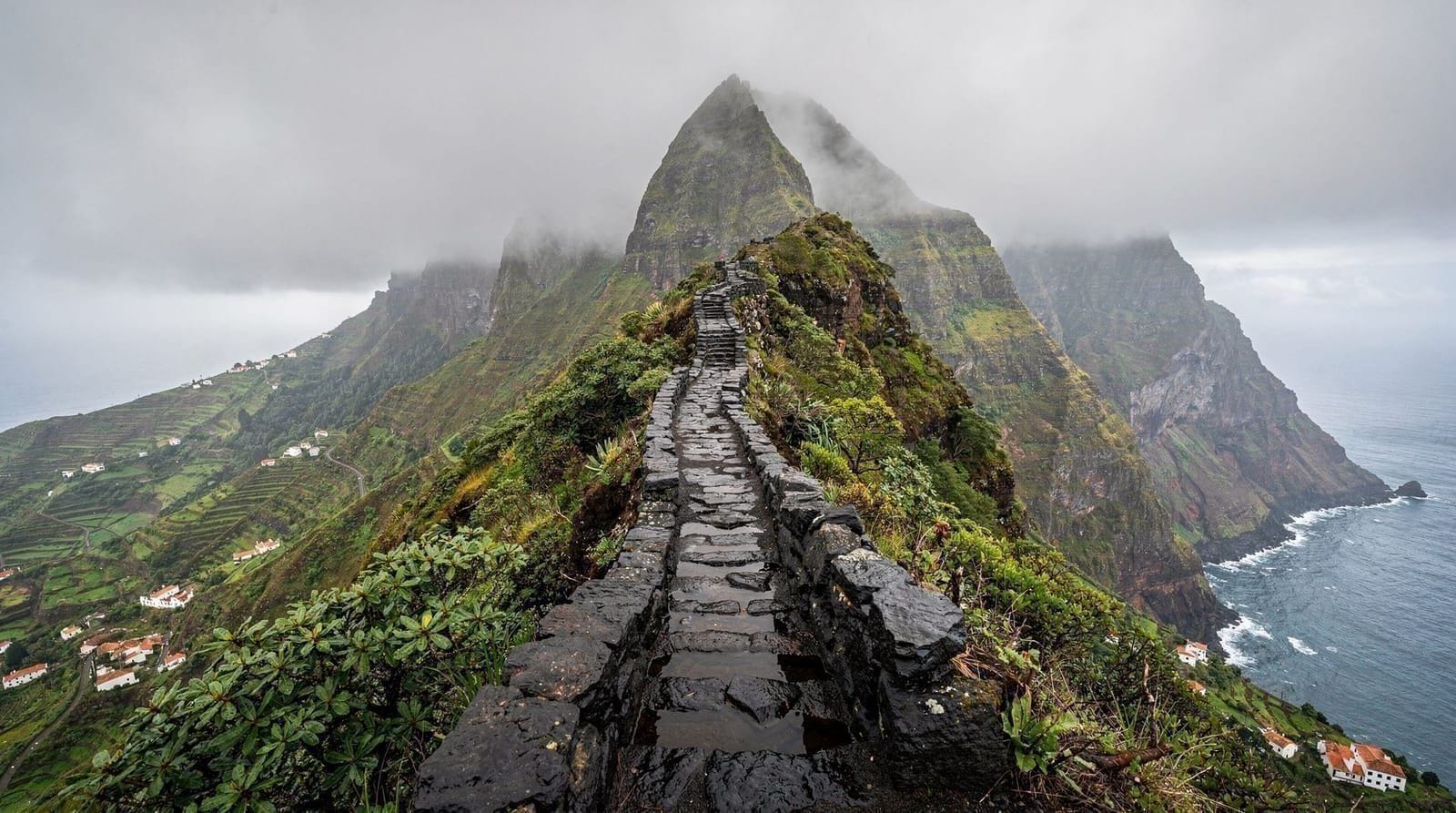 PR1: The Arieiro to Pico Ruivo Traverse